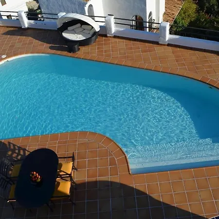 Villa Stunning With Beautiful Views And Private Pool