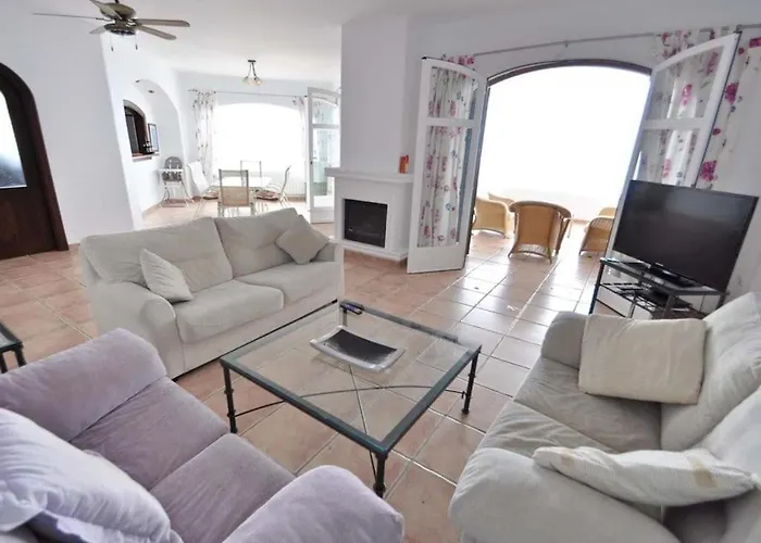 Stunning With Beautiful Views And Private Pool Villa Grenade