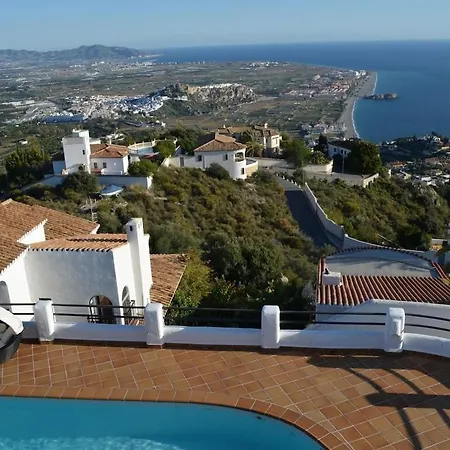 Villa Stunning With Beautiful Views And Private Pool *